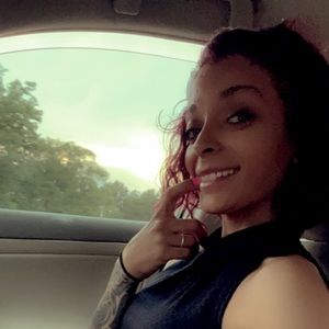 Meet your Posher, Victoria